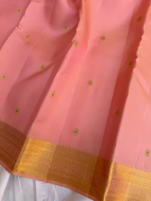 Meenakaari Butta Peach pink Kanjeevaram Silk Saree
