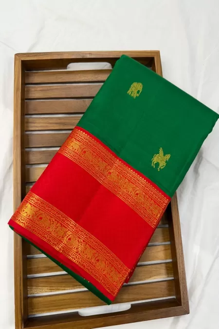 Gap Border Bottle Green with Red Korvai Kanjeevaram Silk Saree